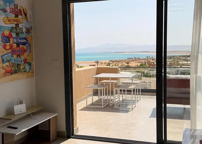 Modern Mesca Rooftop - Somabay By Faramawy *